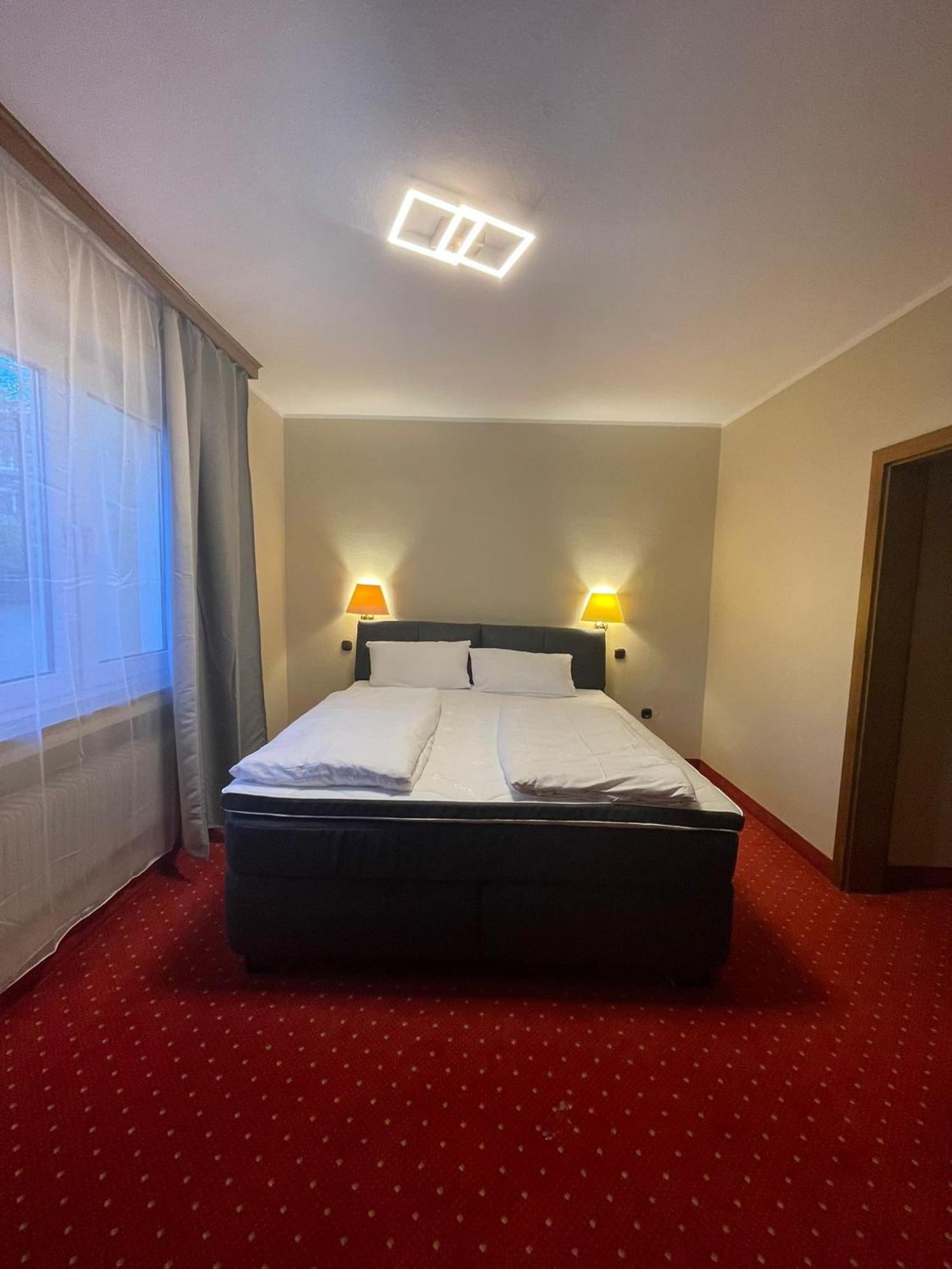 Sun Hotel Ессен Екстер'єр фото