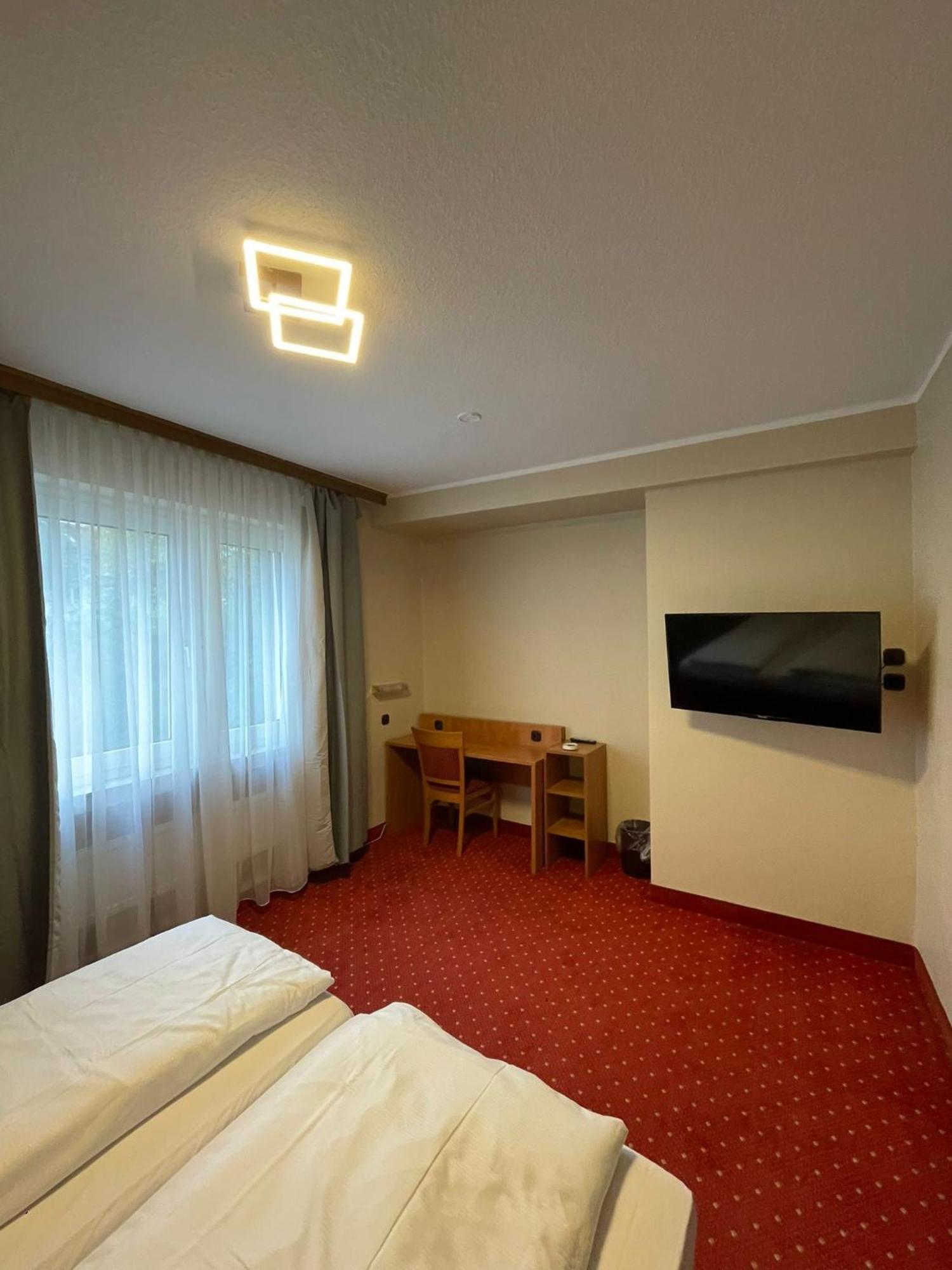 Sun Hotel Ессен Екстер'єр фото